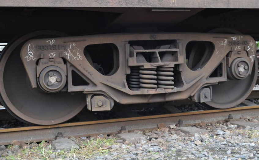 紅外熱像儀快速檢測機車輪軸溫度