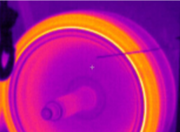 紅外熱像儀檢測(cè)輪胎溫度