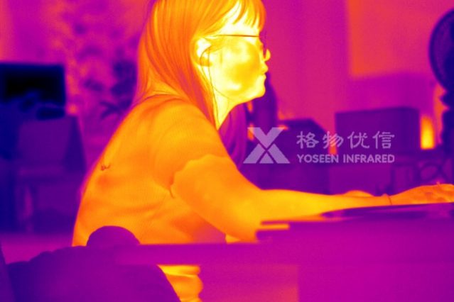 格物優(yōu)信紅外熱像儀拍攝的人體熱像圖